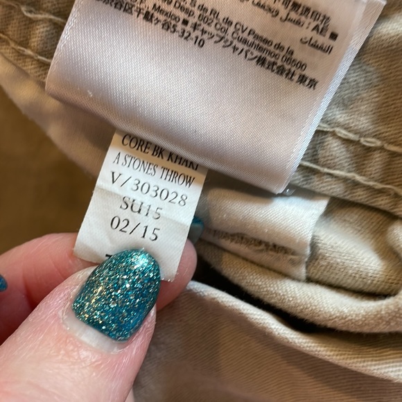 Men’s Old Navy 38 cotton flat front shorts - Picture 6 of 9